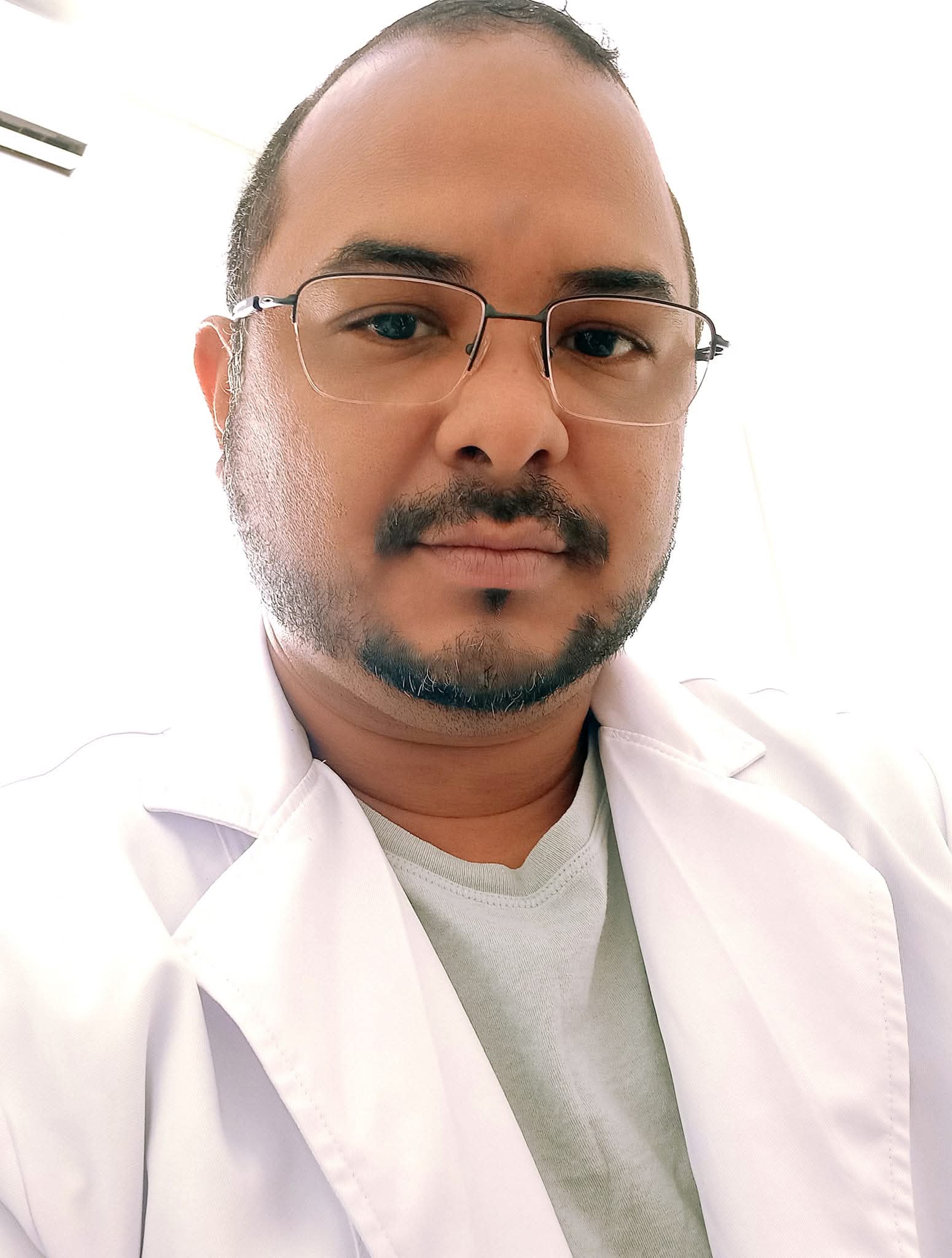 Dr. Genival das Neves Silva